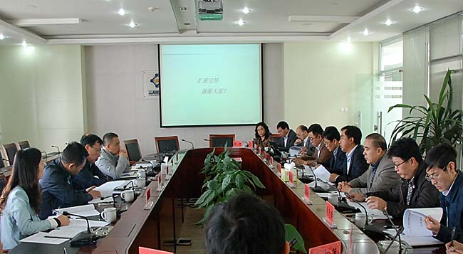 张嘉庆一行到3A娱乐城
调研