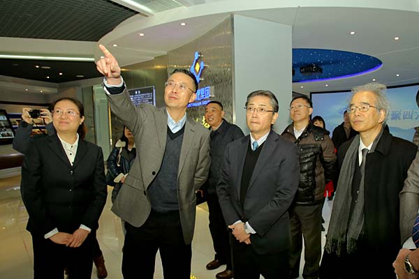 三菱商事东亚地区总裁松井俊一拜访3A娱乐城
